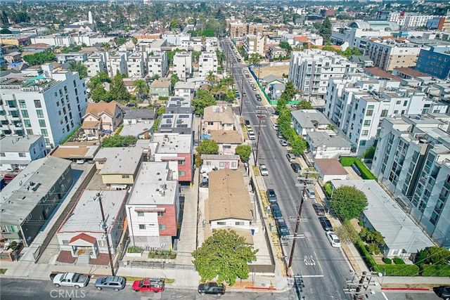 1103 S Hobart Boulevard, Los Angeles, CA 90006