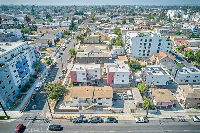 1103 S Hobart Boulevard, Los Angeles, CA 90006