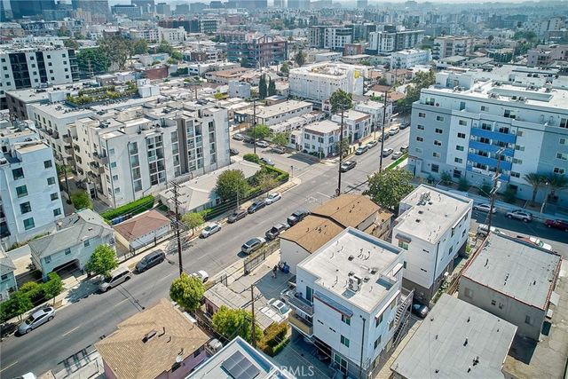 1103 S Hobart Boulevard, Los Angeles, CA 90006
