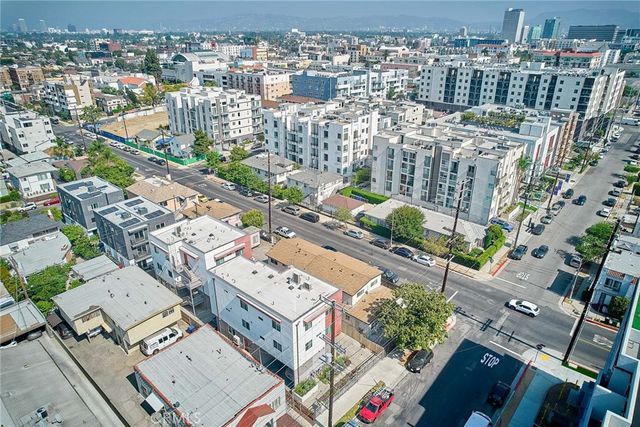 1103 S Hobart Boulevard, Los Angeles, CA 90006