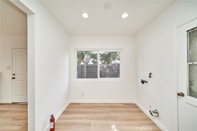 1103 S Hobart Boulevard, Los Angeles, CA 90006