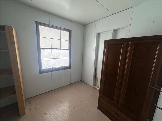 9573 STATE LINE Road, Albion, PA 16401