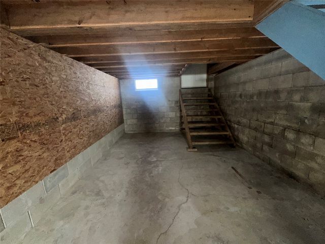 9573 STATE LINE Road, Albion, PA 16401