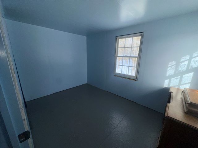 9573 STATE LINE Road, Albion, PA 16401