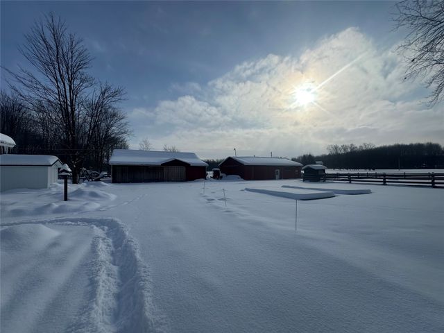 9573 STATE LINE Road, Albion, PA 16401