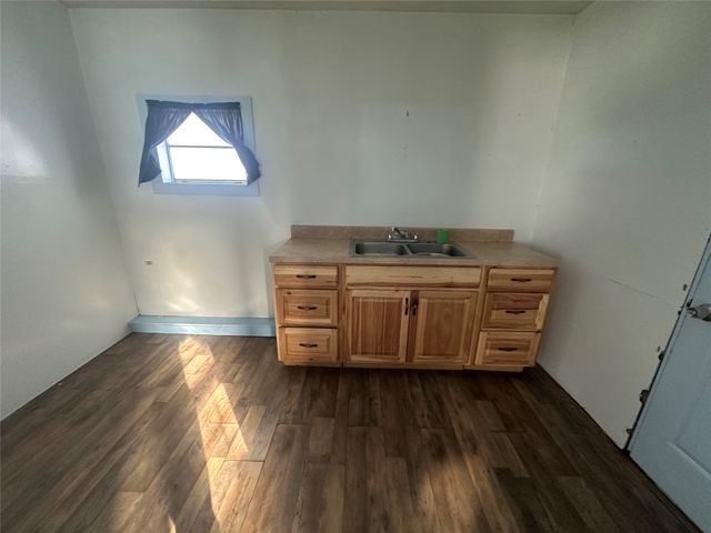 9573 STATE LINE Road, Albion, PA 16401