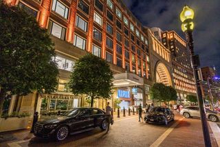 10 Rowes Wharf PH4, Boston, MA 02110