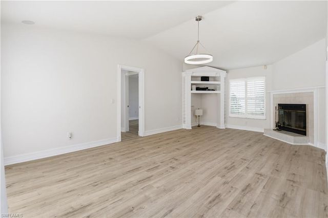 128 Viking WAY, Naples, FL 34110