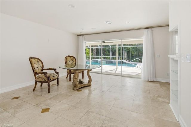 128 Viking WAY, Naples, FL 34110