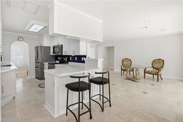 128 Viking WAY, Naples, FL 34110
