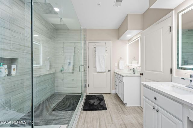 400 E BAY Street PENTHOUSE 6, Jacksonville, FL 32202