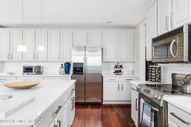 400 E BAY Street PENTHOUSE 6, Jacksonville, FL 32202