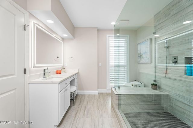 400 E BAY Street PENTHOUSE 6, Jacksonville, FL 32202