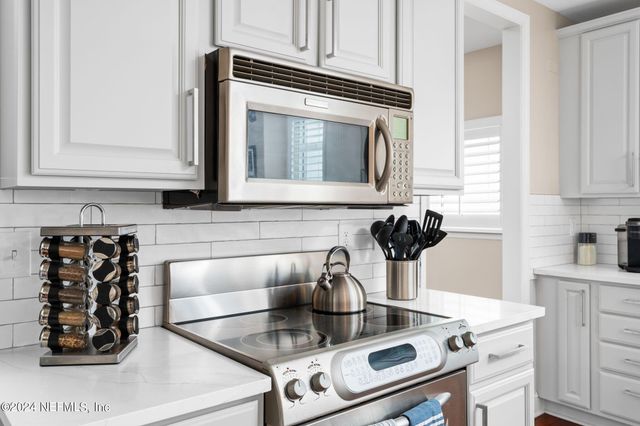 400 E BAY Street PENTHOUSE 6, Jacksonville, FL 32202