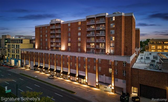 411 S Old Woodward Avenue 704, Birmingham, MI 48009