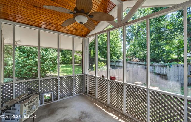 1116 Benbrook Drive, Madison, MS 39110