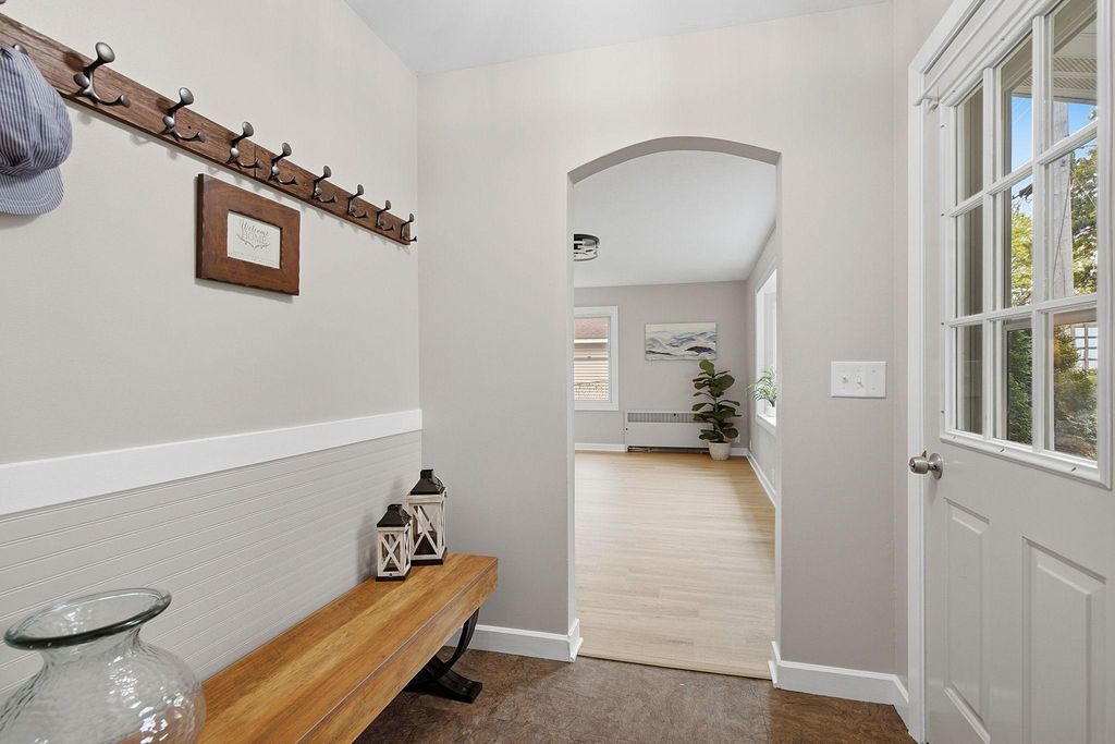 512 Hastings Avenue, Saint Paul Park, MN 55071 — photo 2