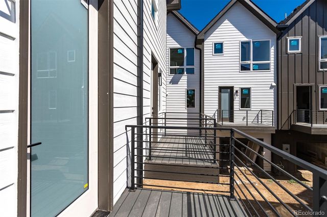 1592 N Ames Street, Lakewood, CO 80214