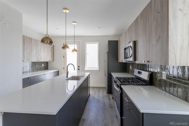 1592 N Ames Street, Lakewood, CO 80214