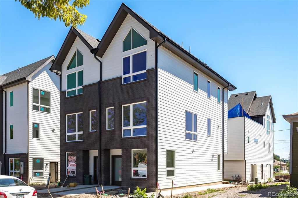 1592 N Ames Street, Lakewood, CO 80214