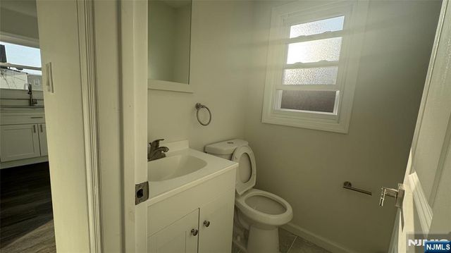 31 Chestnut Street, Kearny, NJ 07032