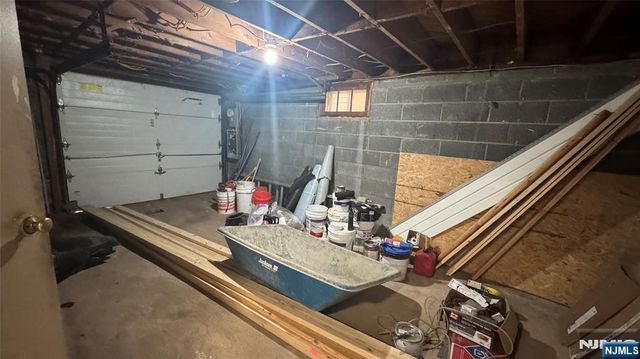 31 Chestnut Street, Kearny, NJ 07032