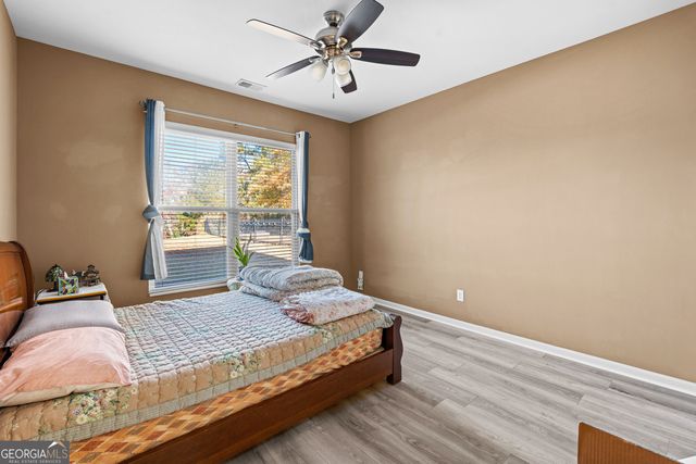 519 Bryant Lake Boulevard, Lagrange, GA 30241