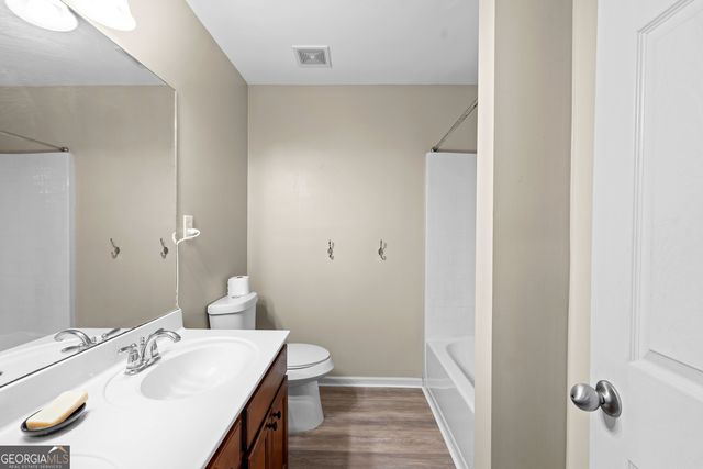 519 Bryant Lake Boulevard, Lagrange, GA 30241