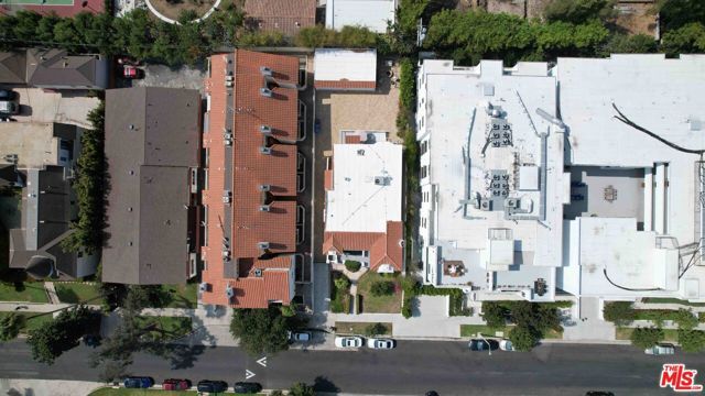 865 S Lucerne Boulevard, Los Angeles, CA 90005