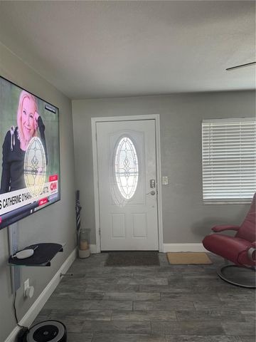 10093 SANTIAGO COURT, Seminole, FL 33776