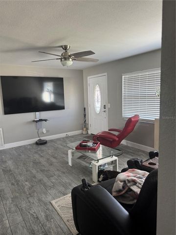 10093 SANTIAGO COURT, Seminole, FL 33776