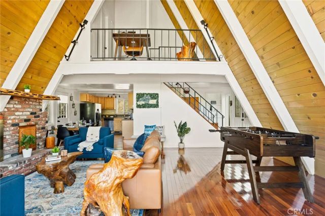 1296 Calgary Drive, Lake Arrowhead, CA 92352