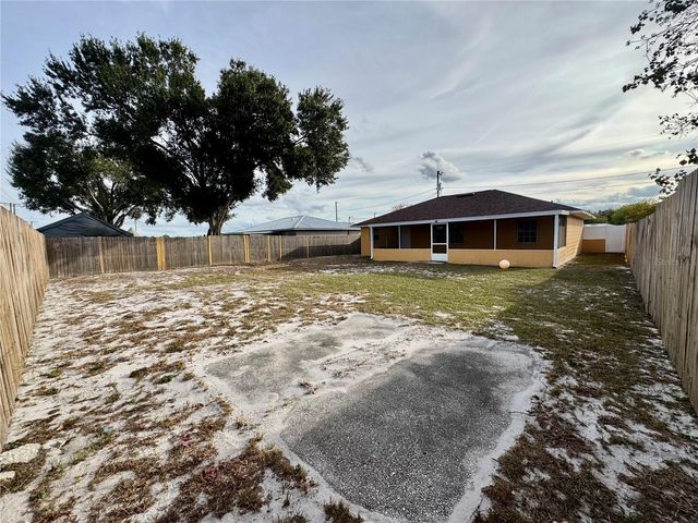 203 SUMMER VIEW DRIVE, Winter Haven, FL 33880