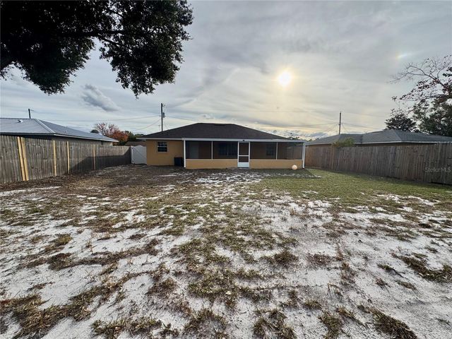 203 SUMMER VIEW DRIVE, Winter Haven, FL 33880