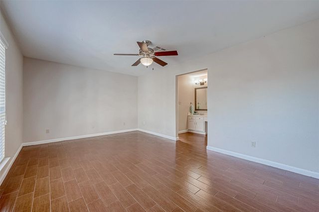2022 Highland Hills Drive, Sugar Land, TX 77478