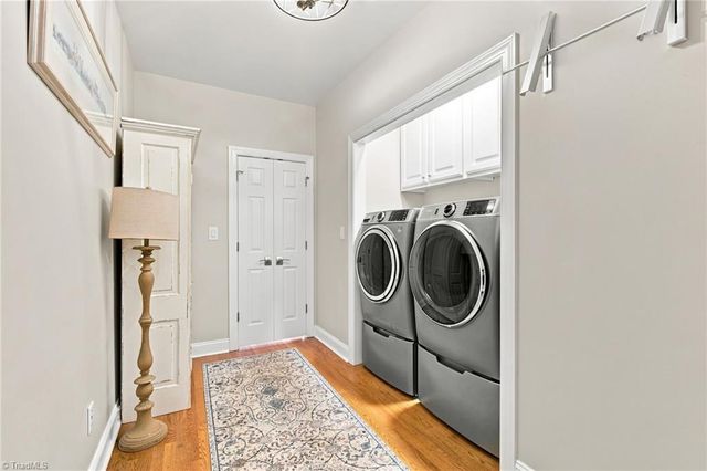 3004 Deercroft Lane, Clemmons, NC 27012