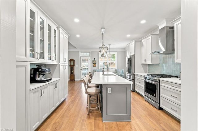 3004 Deercroft Lane, Clemmons, NC 27012