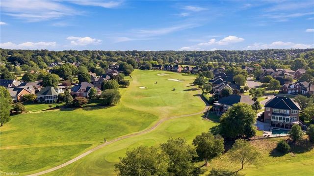 3004 Deercroft Lane, Clemmons, NC 27012