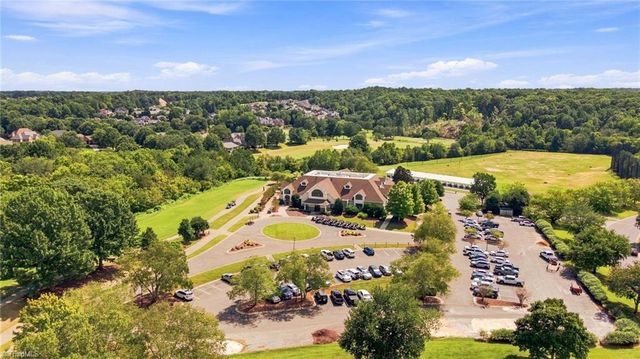 3004 Deercroft Lane, Clemmons, NC 27012