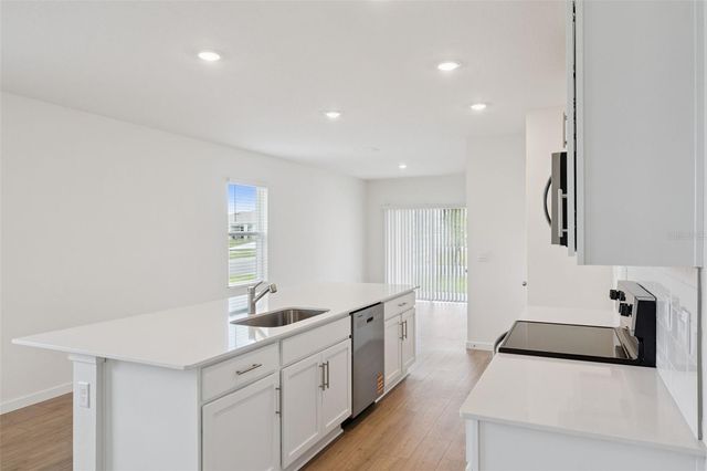 5180 BLANKET FLOWER STREET, Apopka, FL 32712