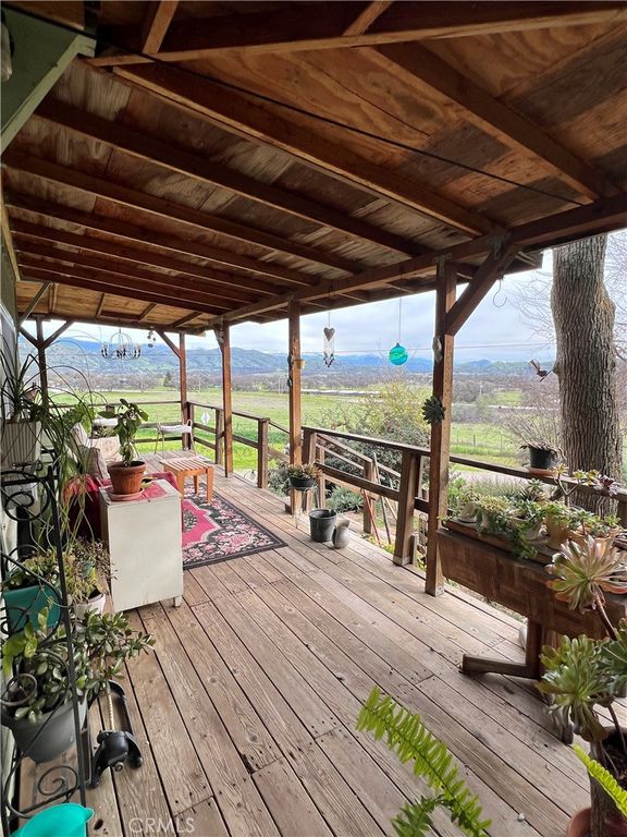 Image 20 of property listing at 30284 Bear Mountain, Squaw Valley, CA 93675