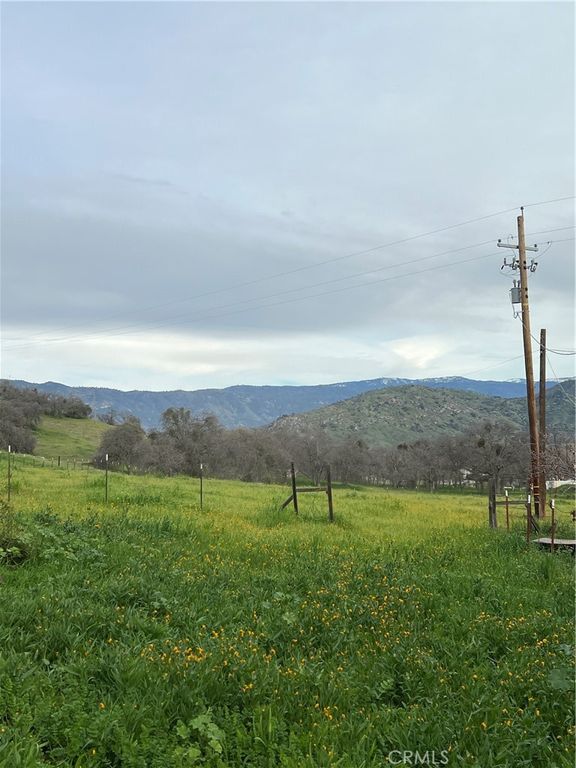 Image 32 of property listing at 30284 Bear Mountain, Squaw Valley, CA 93675