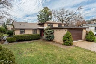 246 Vista Court, Wilmette, IL 60091