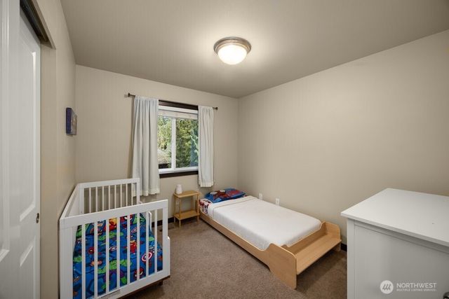 424 Barry Loop, Mount Vernon, WA 98274