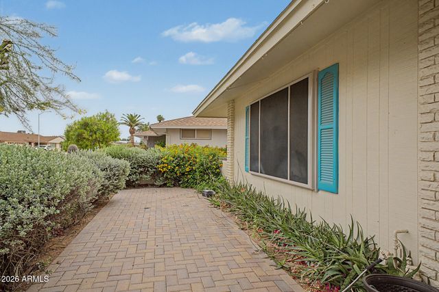 10505 W CAMEO Drive, Sun City, AZ 85351