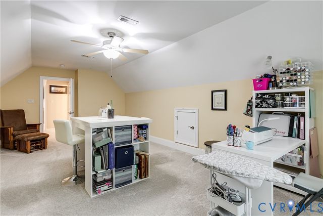 12706 Dell Hill Ct, Chester, VA 23831