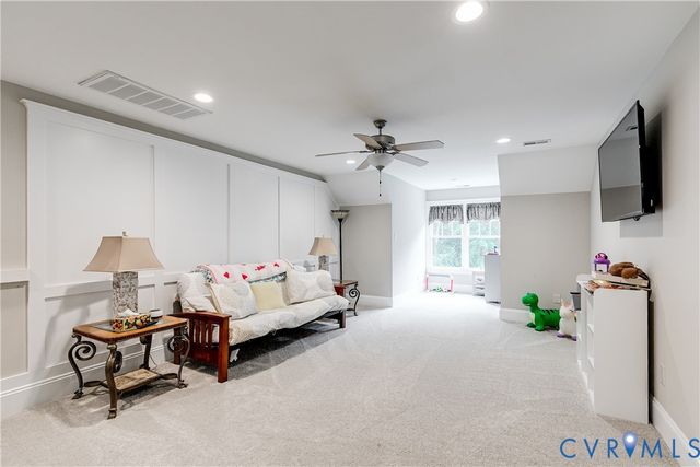 12706 Dell Hill Ct, Chester, VA 23831