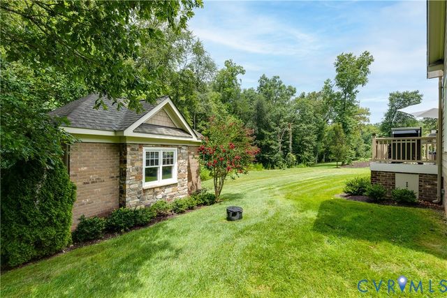 12706 Dell Hill Ct, Chester, VA 23831