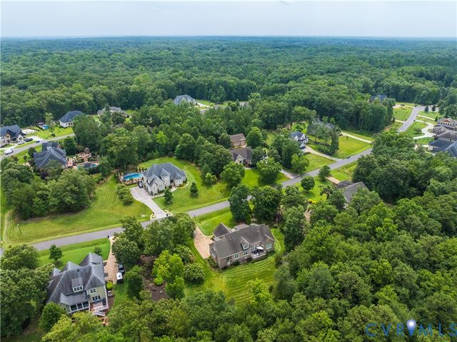 12706 Dell Hill Ct, Chester, VA 23831