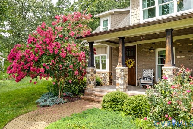 12706 Dell Hill Ct, Chester, VA 23831